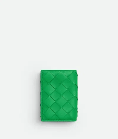 Bottega Veneta Tiny Intrecciato Tri-fold Portemonnaie Mit Zip In Green