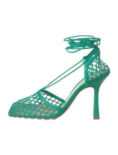 Pre-owned Bottega Veneta Pumps W/ Tags In Green