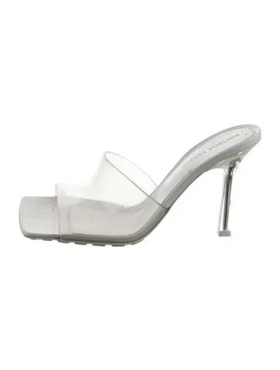 Pre-owned Bottega Veneta Pvc Slides In White