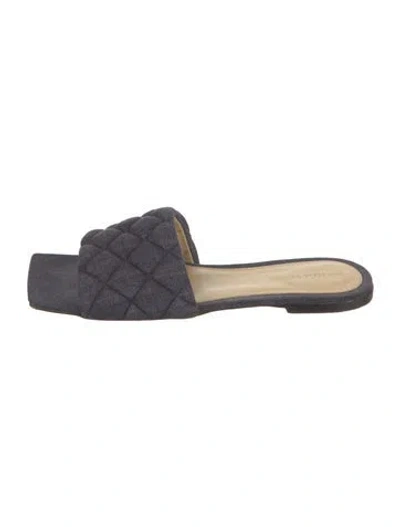Pre-owned Bottega Veneta Quilted Pattern Denim Slides In Blue