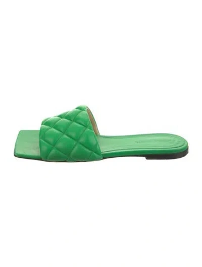 Pre-owned Bottega Veneta Quilted Pattern Leather Flats In Green