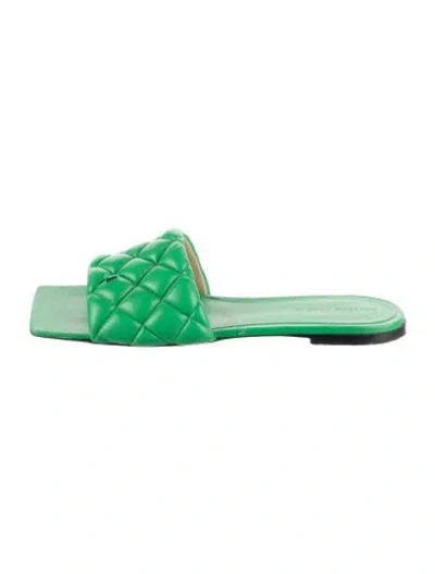 Pre-owned Bottega Veneta Quilted Pattern Leather Slides In Green