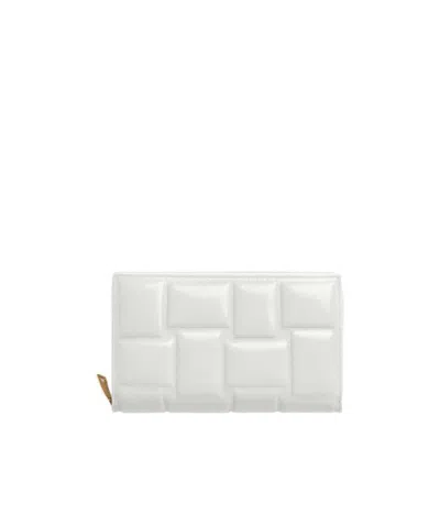 Bottega Veneta Quilted Zipper Purse In White
