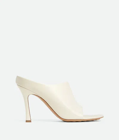 BOTTEGA VENETA RANA MULE