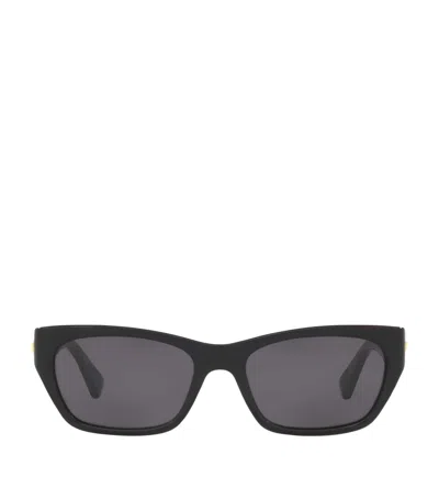 Bottega Veneta Rectangular Sunglasses In Black