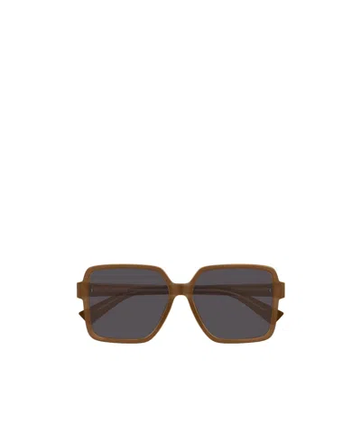 Bottega Veneta Rectangular Sunglasses In Black