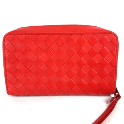 Pre-owned Bottega Veneta Red Leather Clutch Bag ()