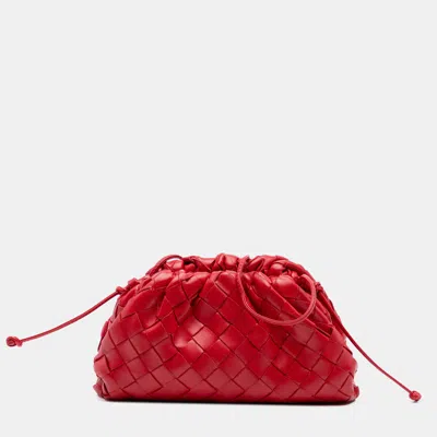 Pre-owned Bottega Veneta Red Nappa Intrecciato The Mini Pouch Crossbody