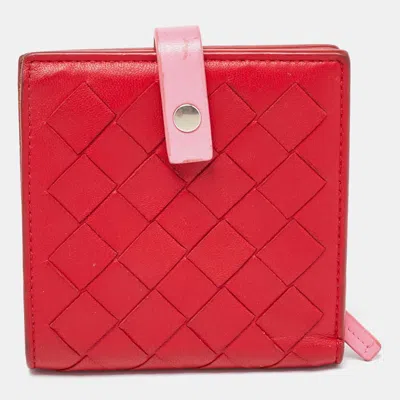 Pre-owned Bottega Veneta Red/pink Intrecciato Leather French Compact Wallet