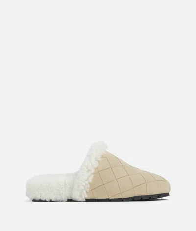 Bottega Veneta Reggie Slipper In Light Butterscotch