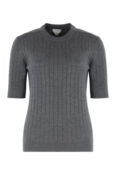 Bottega Veneta Ribbed Wool Sweater In Gray