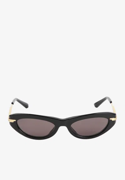 Bottega Veneta Ribbon Cat-eye Sunglasses In Gray