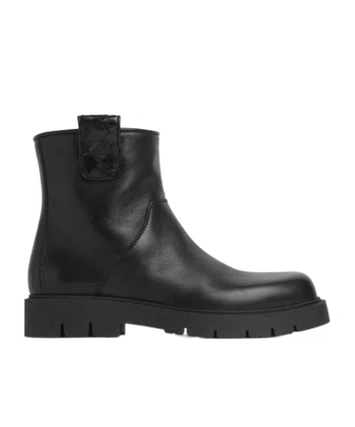 BOTTEGA VENETA BOTTEGA VENETA HADDOCK ANKLE BOOTS