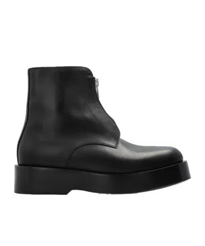 Bottega Veneta Round-head Short Boots In Black