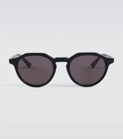 Bottega Veneta Round Sunglasses In Black