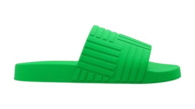 Pre-owned Bottega Veneta Rubber Carpet Slides (women's) Sneakers In Parakeet In Green