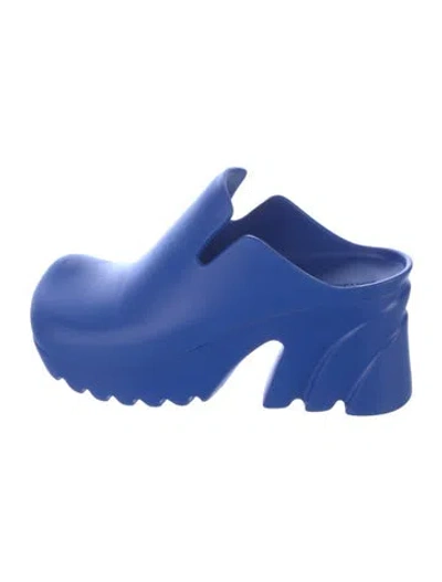 Pre-owned Bottega Veneta Rubber Flash Clogs Rubber Mules In Blue