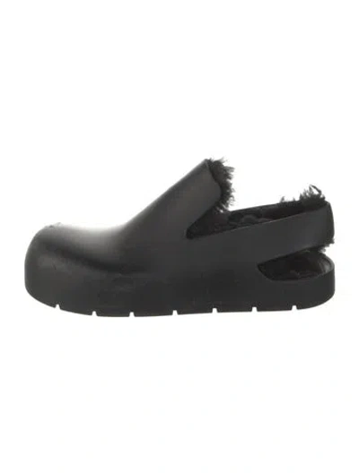 Pre-owned Bottega Veneta Rubber Mules In Black
