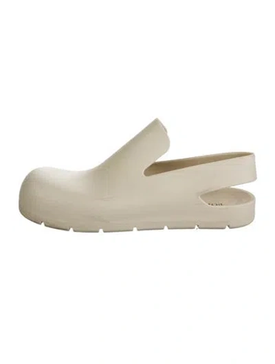 Pre-owned Bottega Veneta Rubber Mules In Neutrals