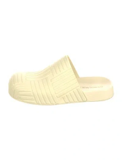 Pre-owned Bottega Veneta Rubber Mules In Yellow