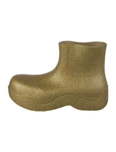 Pre-owned Bottega Veneta Rubber Rain Boots In Gold