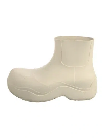 Pre-owned Bottega Veneta Rubber Rain Boots In Neutral