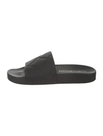 Pre-owned Bottega Veneta Rubber Slides In Black