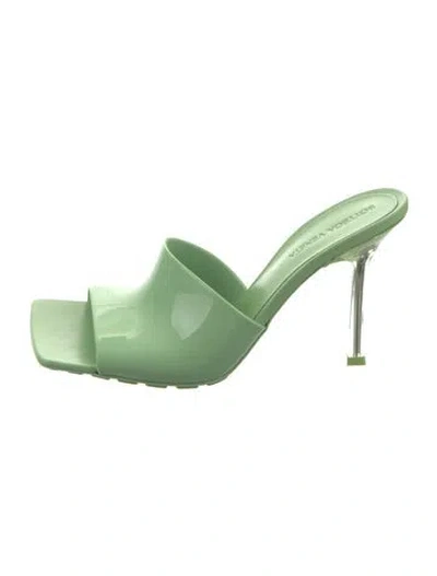 Pre-owned Bottega Veneta Rubber Slides In Green