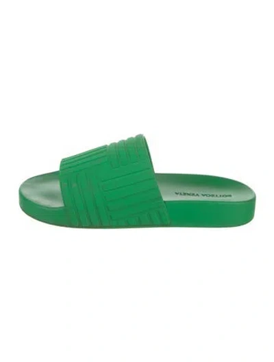 Pre-owned Bottega Veneta Rubber Slides In Green