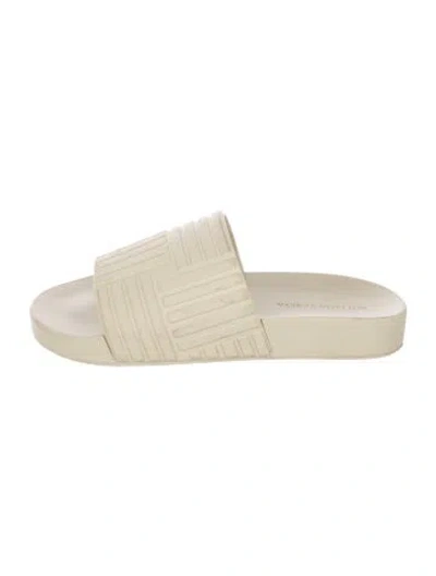Pre-owned Bottega Veneta Rubber Slides In Neutral