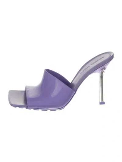 Pre-owned Bottega Veneta Rubber Slides In Purple