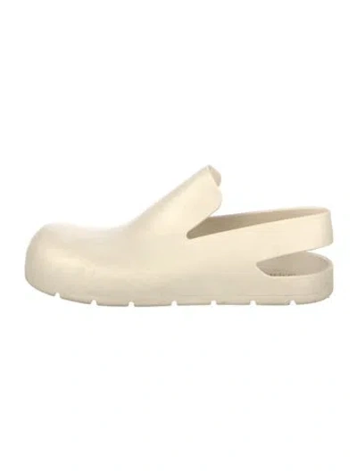 Pre-owned Bottega Veneta Rubber Slingback Flats In Neutral