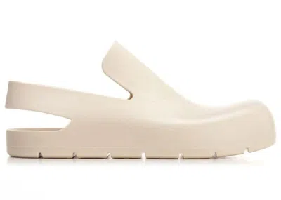 Pre-owned Bottega Veneta Rubber Slingback Puddle Shoe (women's) Sneakers In White