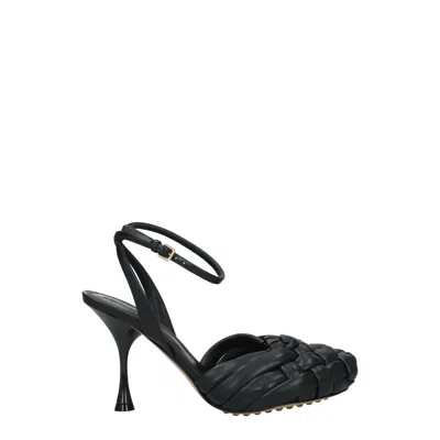 Bottega Veneta Sandals Women Leather Green/calamaio In Black