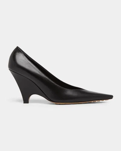 Bottega Veneta Scaletta 90mm Leather Wedge Pumps In Black