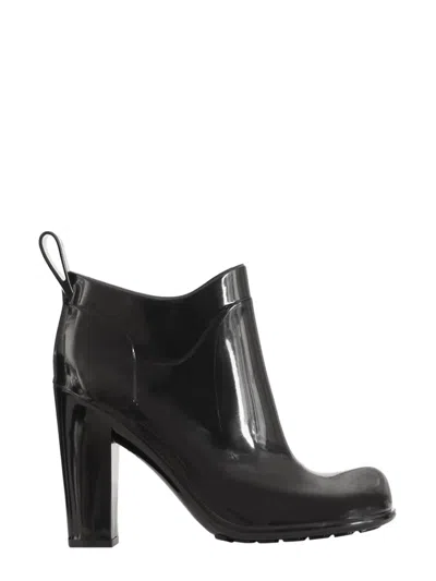 Bottega Veneta Shine Boot In Black