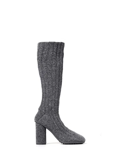 Bottega Veneta Shoes In Gray
