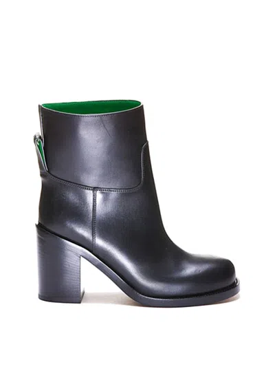 Bottega Veneta Shoes In Black