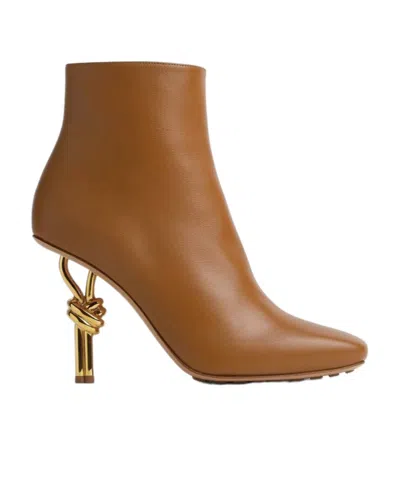 Bottega Veneta Calfskin Heeled Ankle Boots 90 In Brown