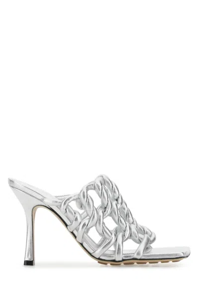 BOTTEGA VENETA SILVER LEATHER STRETCH HEEELS