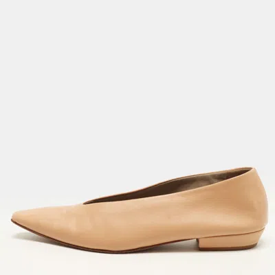 Pre-owned Bottega Veneta Size 38 Beige Leather Almond Toe Ballet Flats In Sand