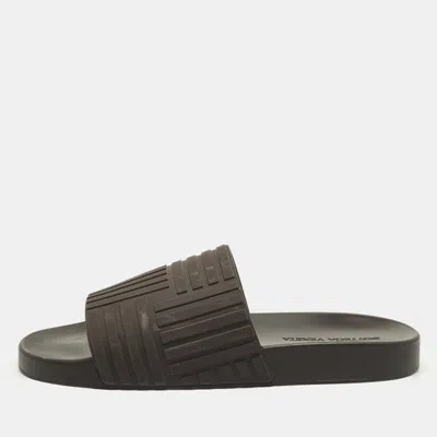 Pre-owned Bottega Veneta Size 44 Dark Brown Rubber Flat Slide