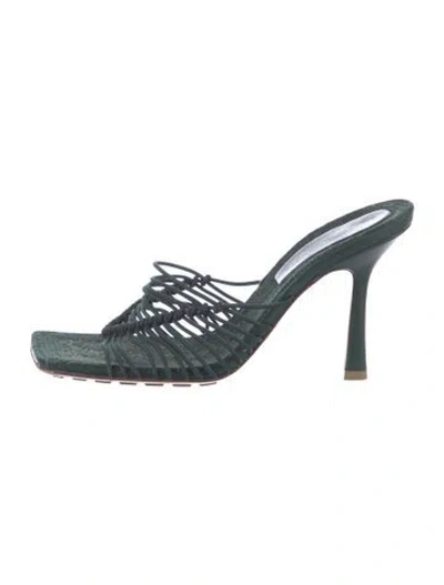 Pre-owned Bottega Veneta Slides In Green
