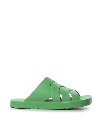Bottega Veneta Slides In Black Rubber In Green