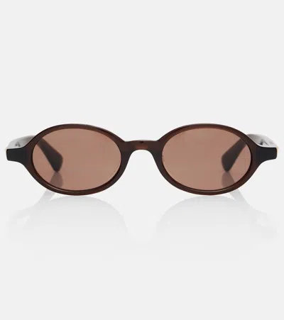 Bottega Veneta Slim Ribbon Oval Sunglasses In Brown
