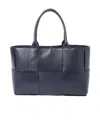 Bottega Veneta Arco Small Leather Shoulder Bag In Blue