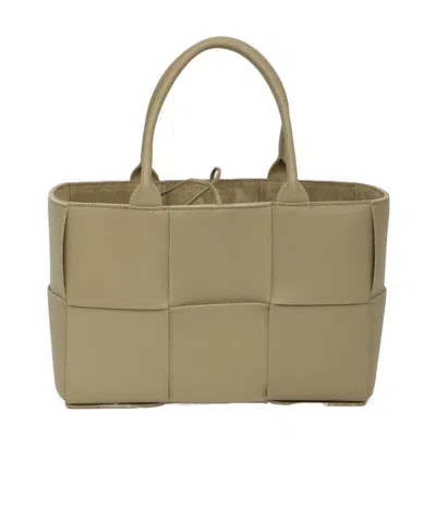 Bottega Veneta Small Arco Handbag In Brown