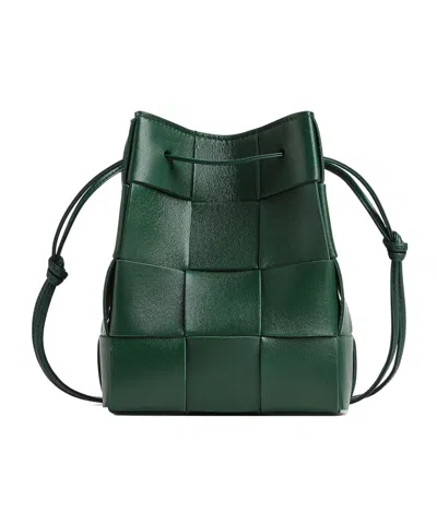 Bottega Veneta Small Cassette Bucket Bag In Green