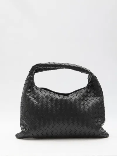 Bottega Veneta Small Hop Bag In Black