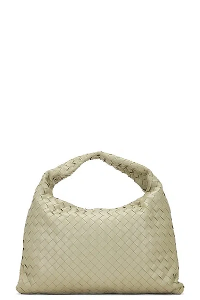 Bottega Veneta Small Intrecciato Hop Shoulder Bag In Travertine & Muse Brass